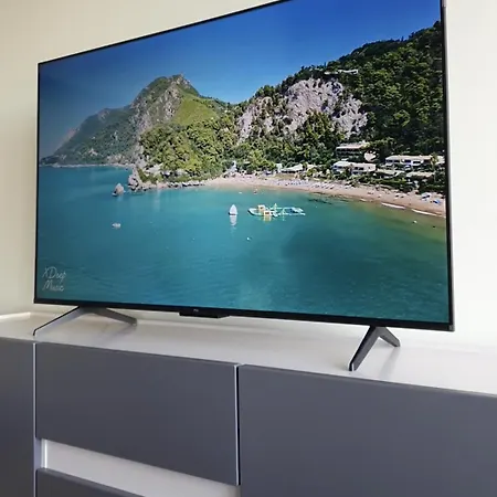 Yantra Tower Deluxe דירה