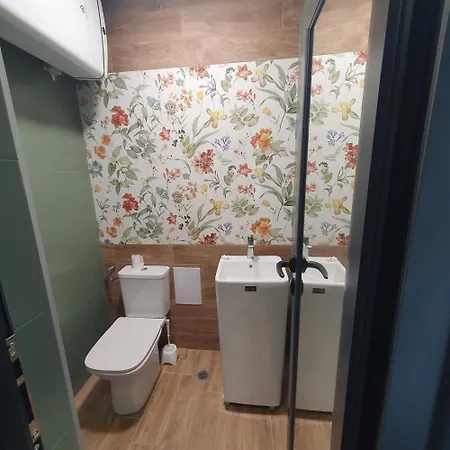 Yantra Tower Deluxe גברובו